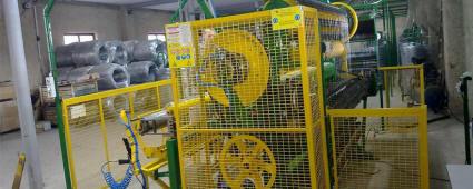 machines for the production of knotted mesh 02